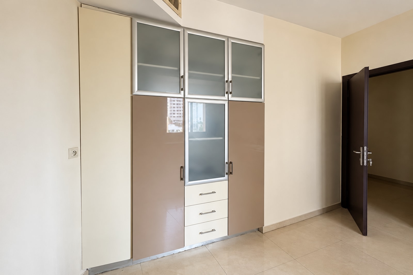 Riverview — Grand 3 chambres avec terrasse, Gombe — photo 12