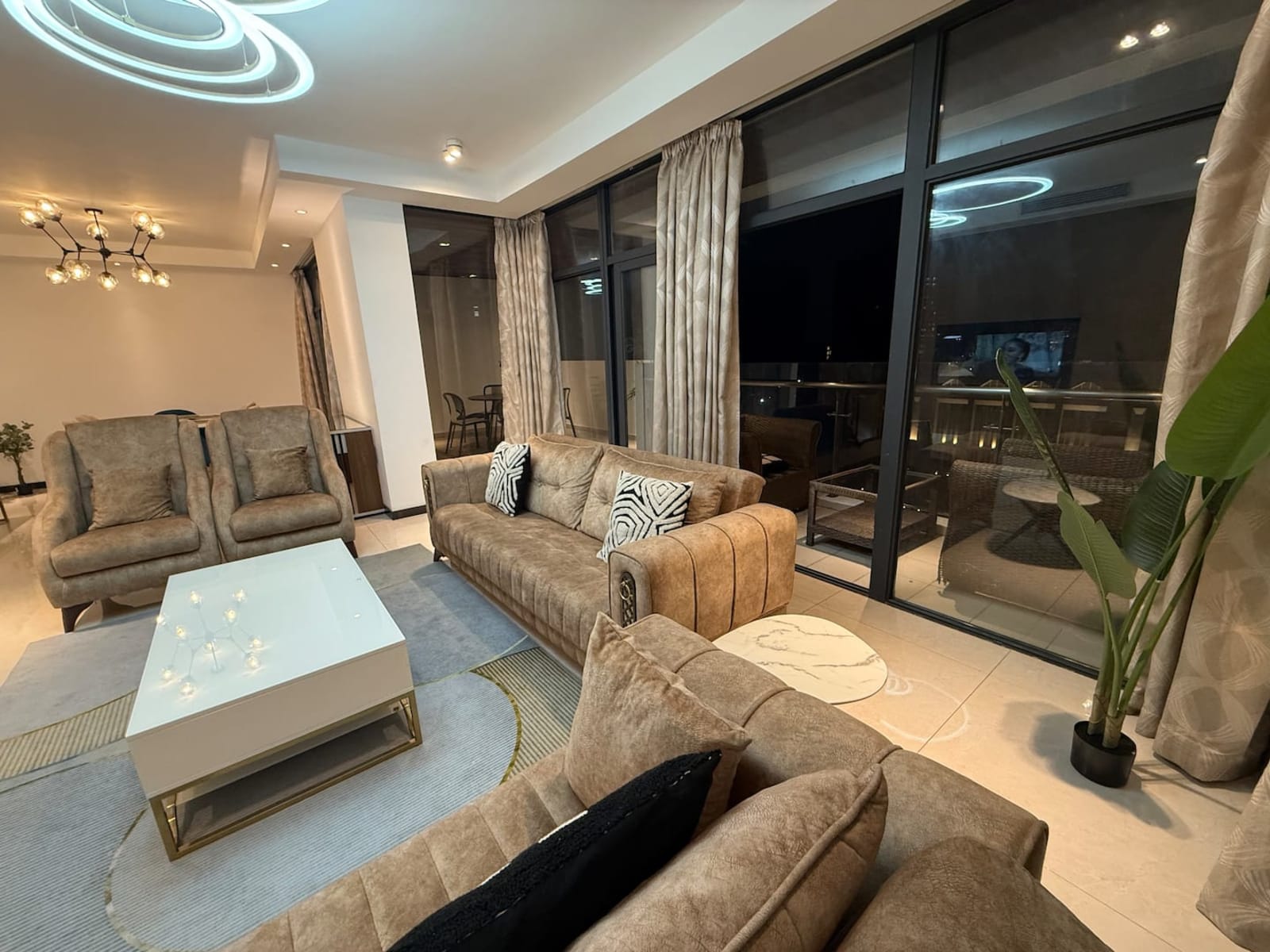 Gombe — Grand 3 chambres avec piscine et salle de sport, proche Pullman — photo 16