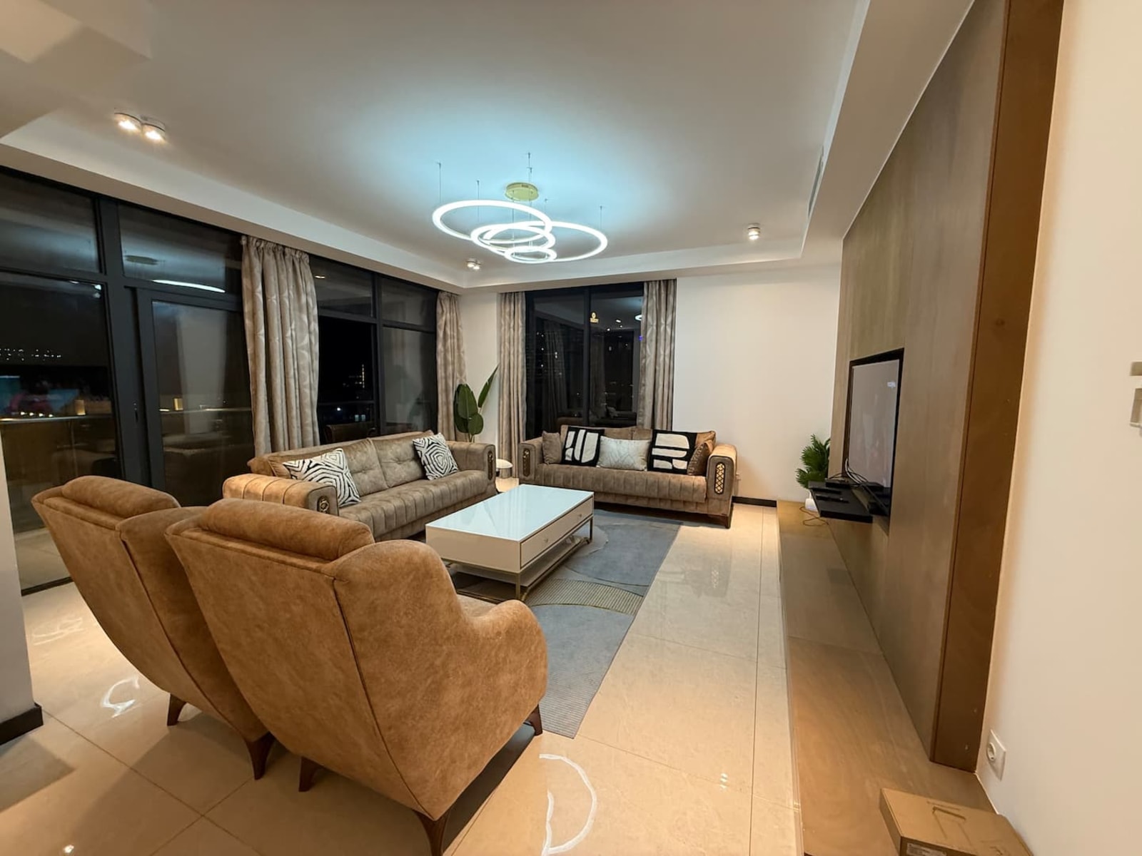 Gombe — Grand 3 chambres avec piscine et salle de sport, proche Pullman — photo 17