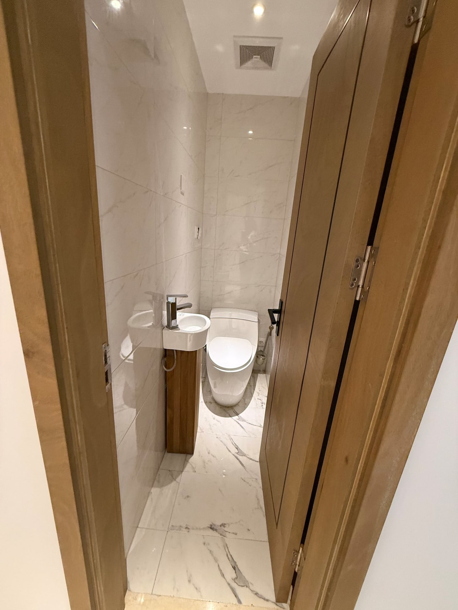 Gombe — Grand 3 chambres avec piscine et salle de sport, proche Pullman — photo 32