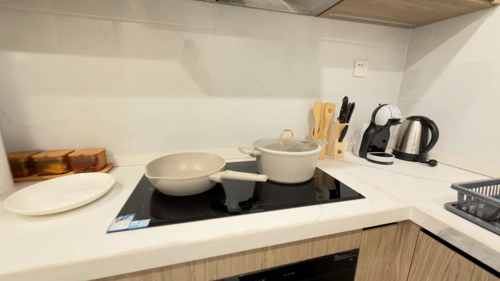Gombe - Appartement 2 chambres avec piscine et vue fleuve, tour Fokia — photo 9