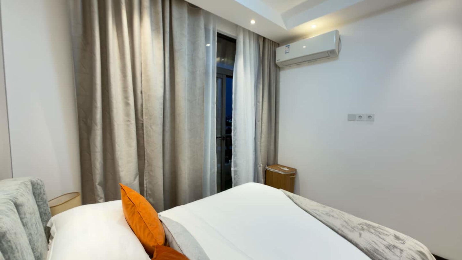 Gombe - Appartement 2 chambres avec piscine et vue fleuve, tour Fokia — photo 17