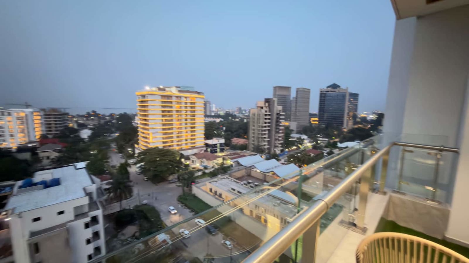 Gombe - Appartement 2 chambres avec piscine et vue fleuve, tour Fokia — photo 37
