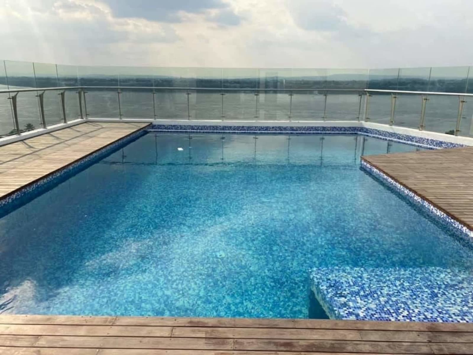 Gombe - Grand 3 chambres avec piscine sur le toit et vue fleuve Congo — photo 46