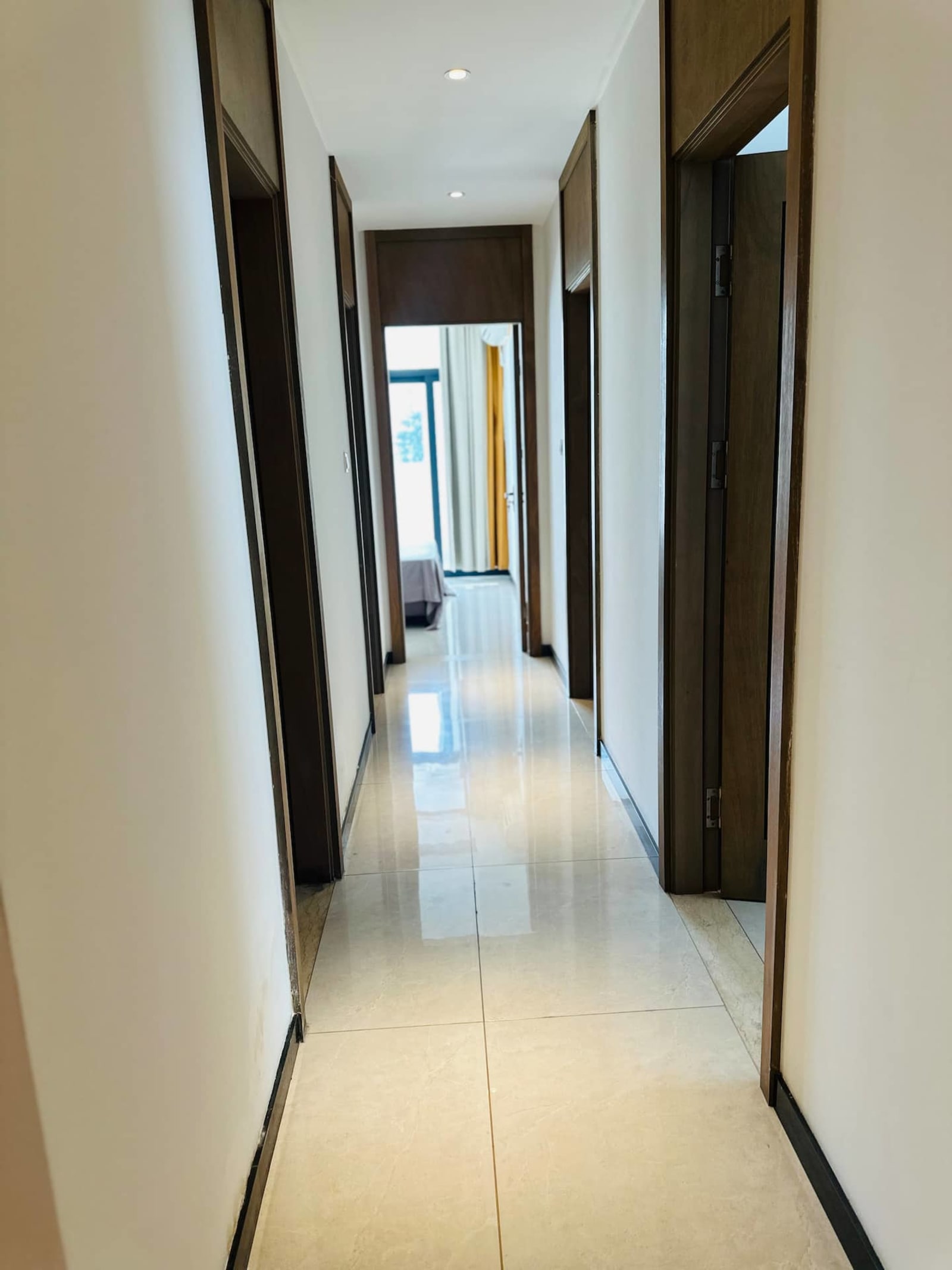 Gombe — Grand 3 chambres avec piscine et salle de sport, quartier diplomatique — photo 19