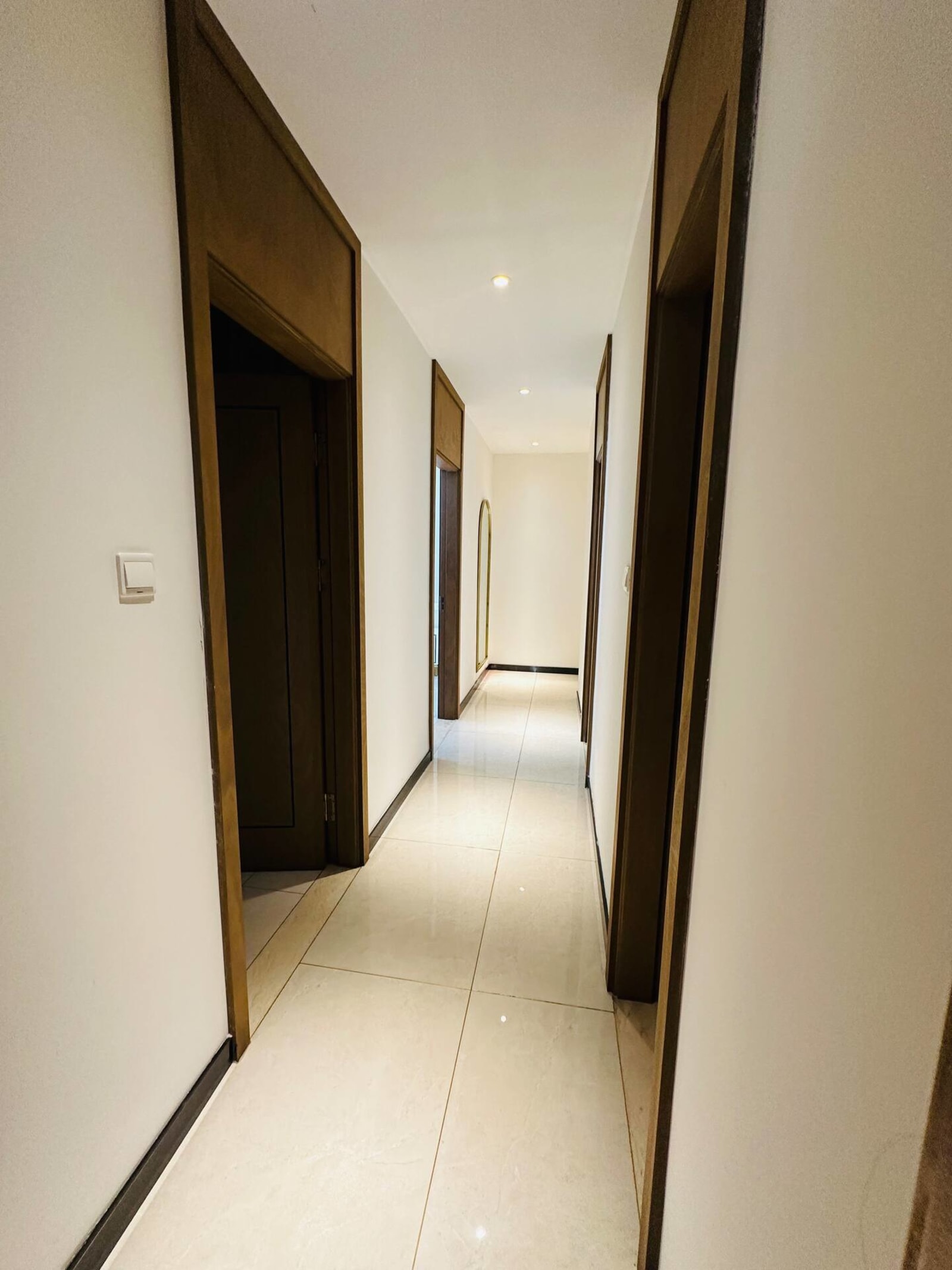 Gombe — Grand 3 chambres avec piscine et salle de sport, quartier diplomatique — photo 29