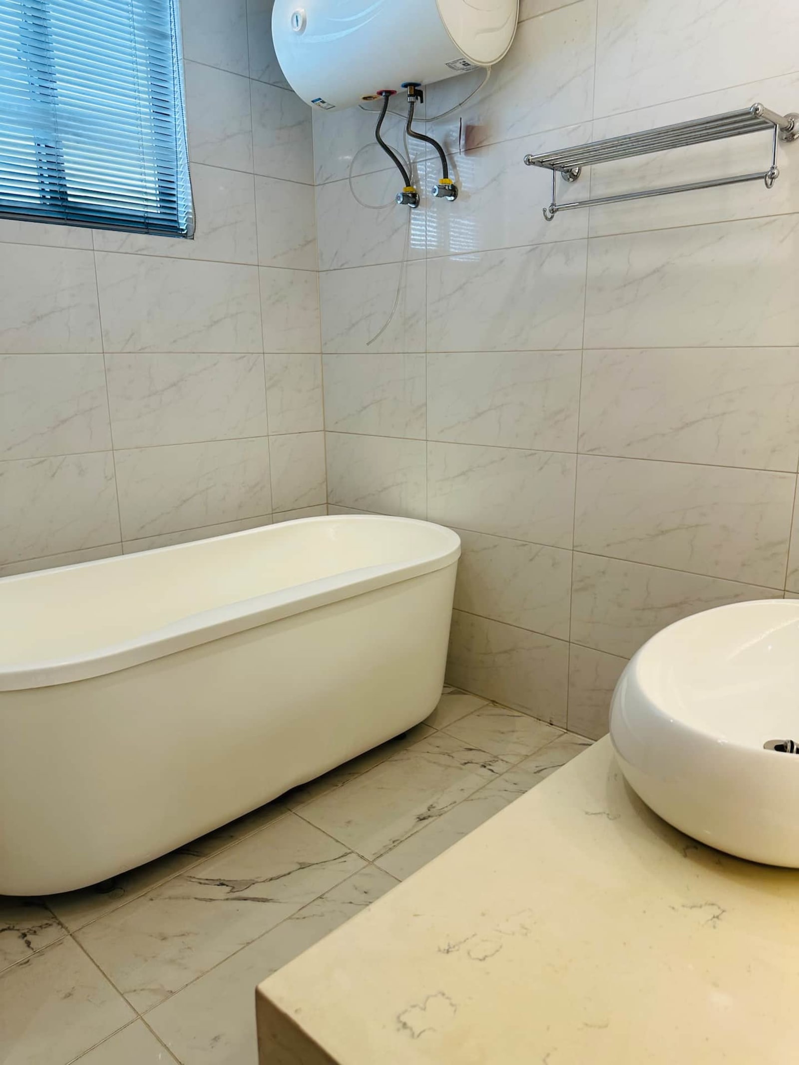 Gombe — Grand 3 chambres avec piscine et salle de sport, quartier diplomatique — photo 34