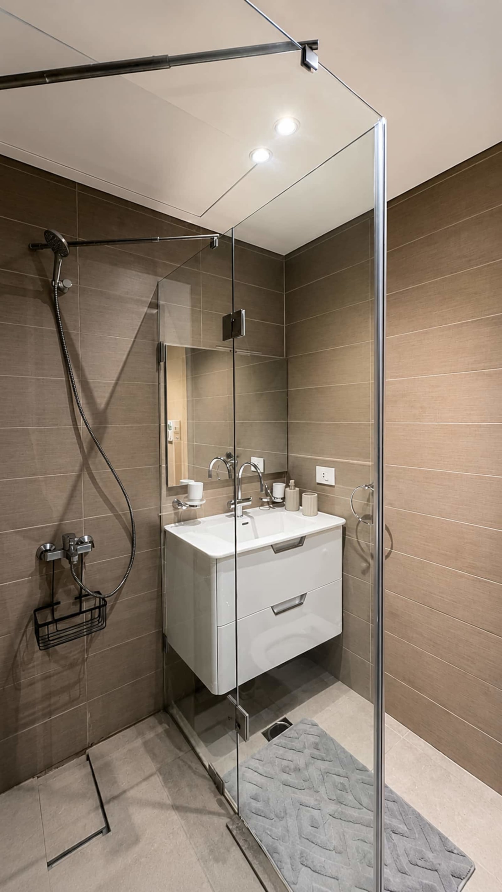 Gombe - Appartement premium 1 chambre avec piscine, Matrix Tower — photo 16