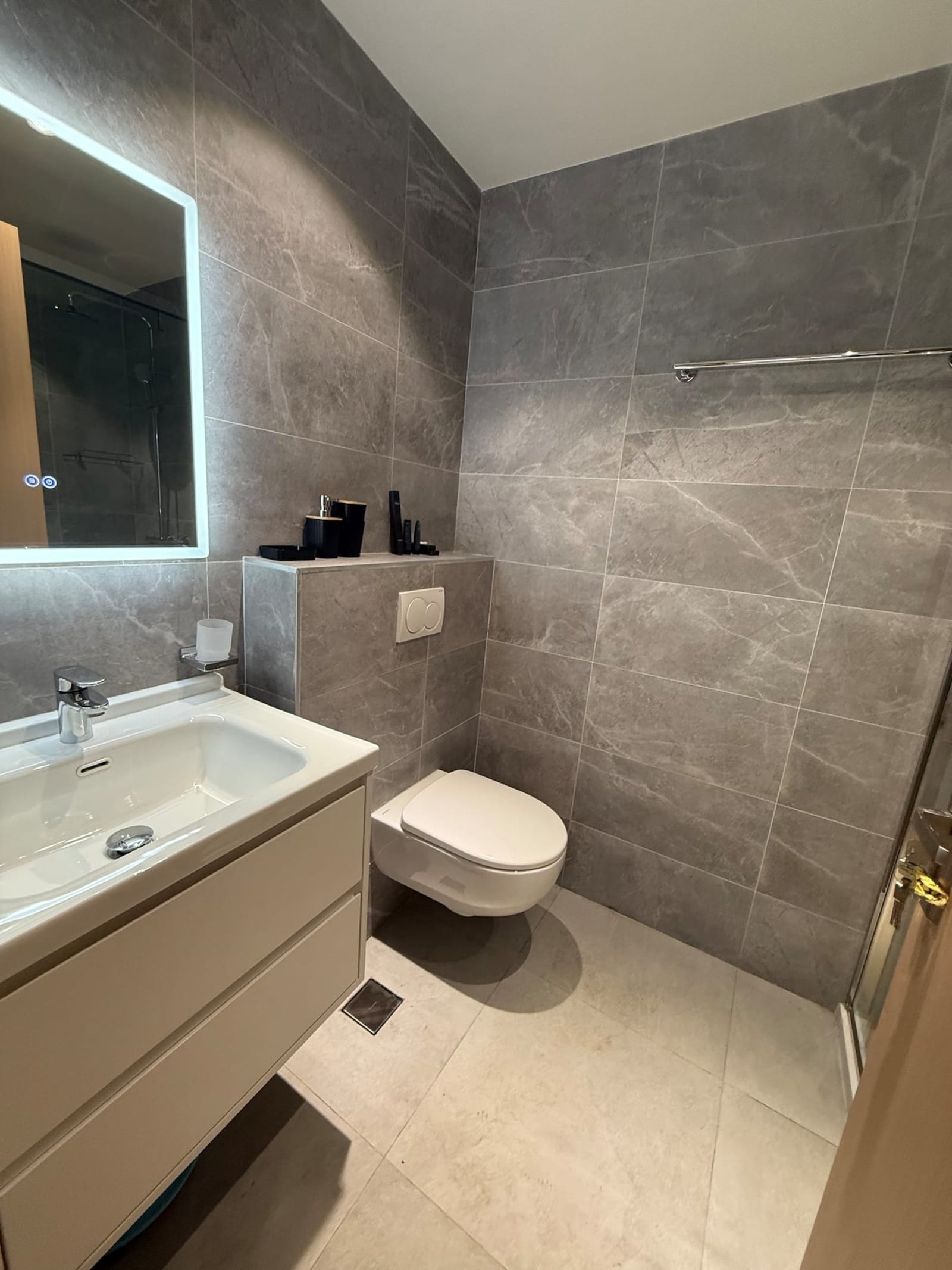 Gombe Socimat — Appartement 1 chambre, piscine, spa et salle de sport — photo 15