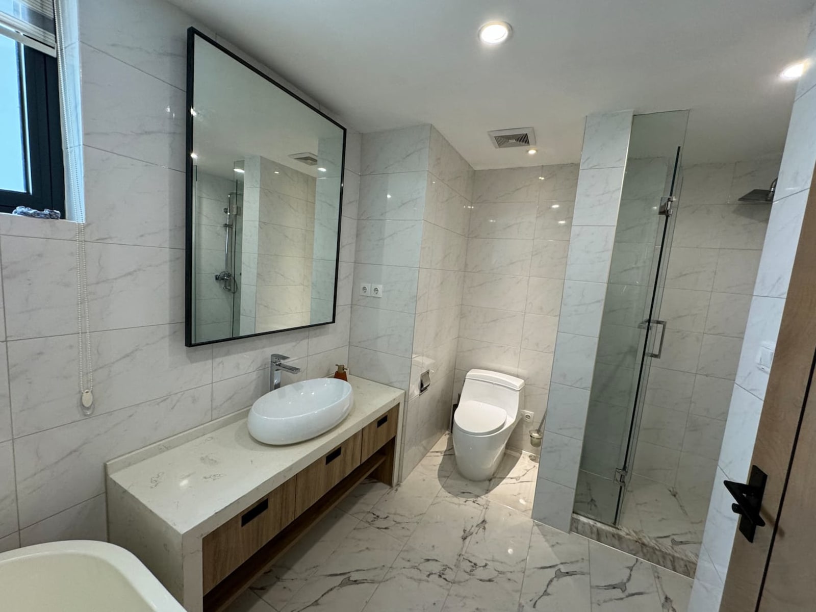 Gombe Pullman — Appartement 2 chambres, piscine et salle de sport — photo 7