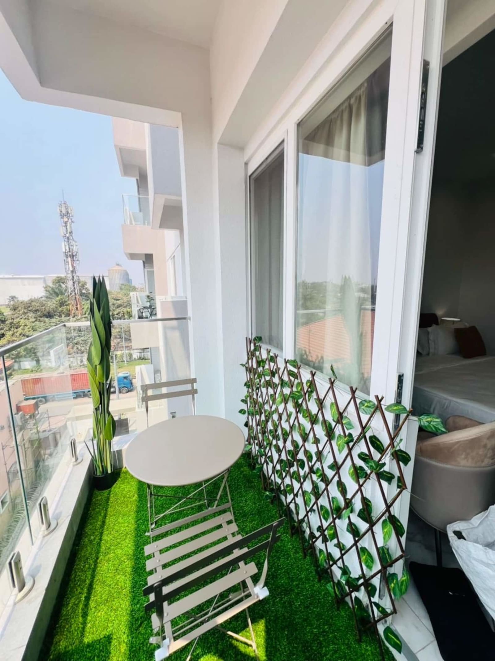 Gombe Socimat — studio avec piscine, salle de sport et balcon privé — photo 17