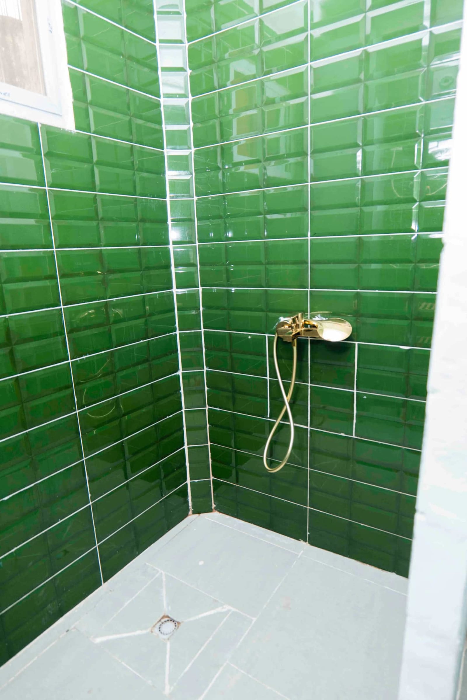 Gombe — appartement 3 chambres avec ménage et sécurité — photo 17