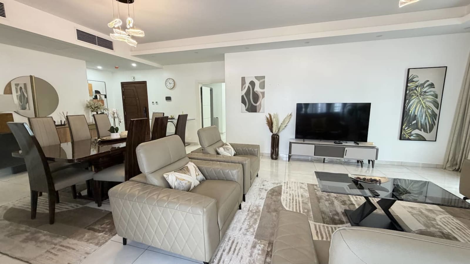 Gombe, River Towers — 3 chambres, vue fleuve et balcon privé — photo 47