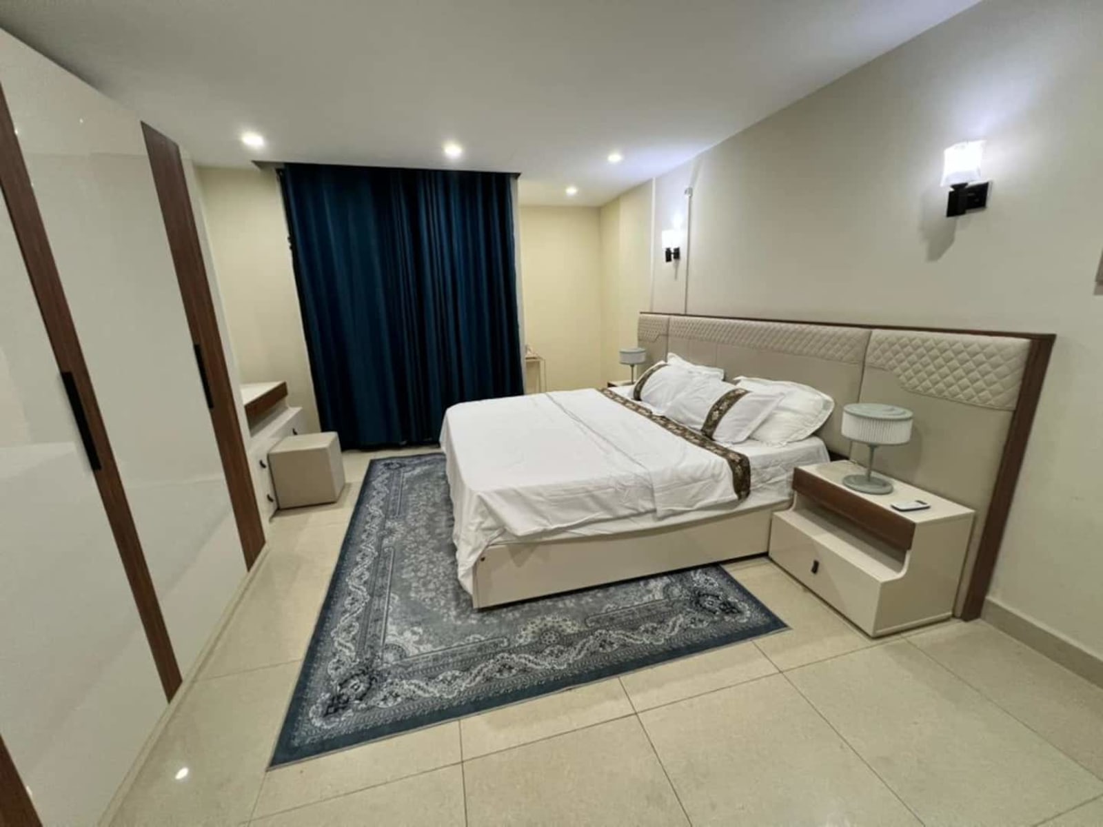 Gombe GB Diplomate — appartement 3 chambres avec piscine et fitness — photo 9