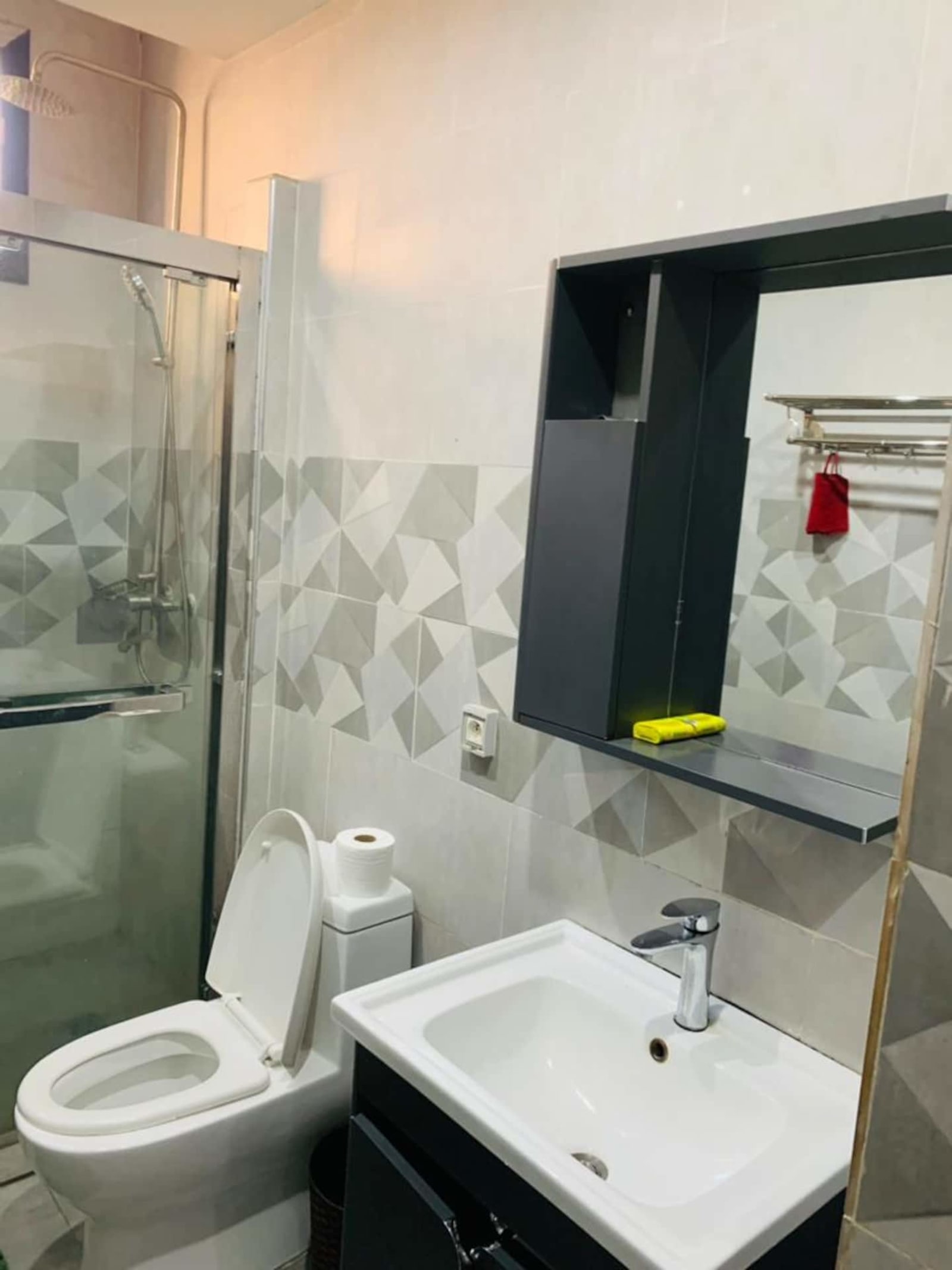Gombe GB Diplomate — appartement 3 chambres avec piscine et fitness — photo 17