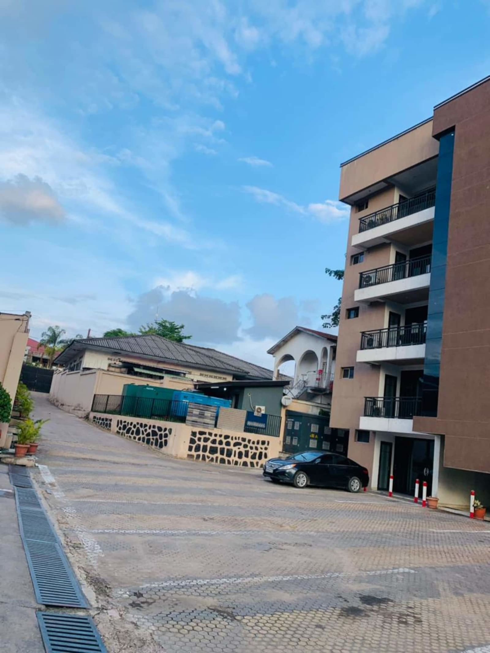 Gombe GB Diplomate — appartement 3 chambres avec piscine et fitness — photo 23