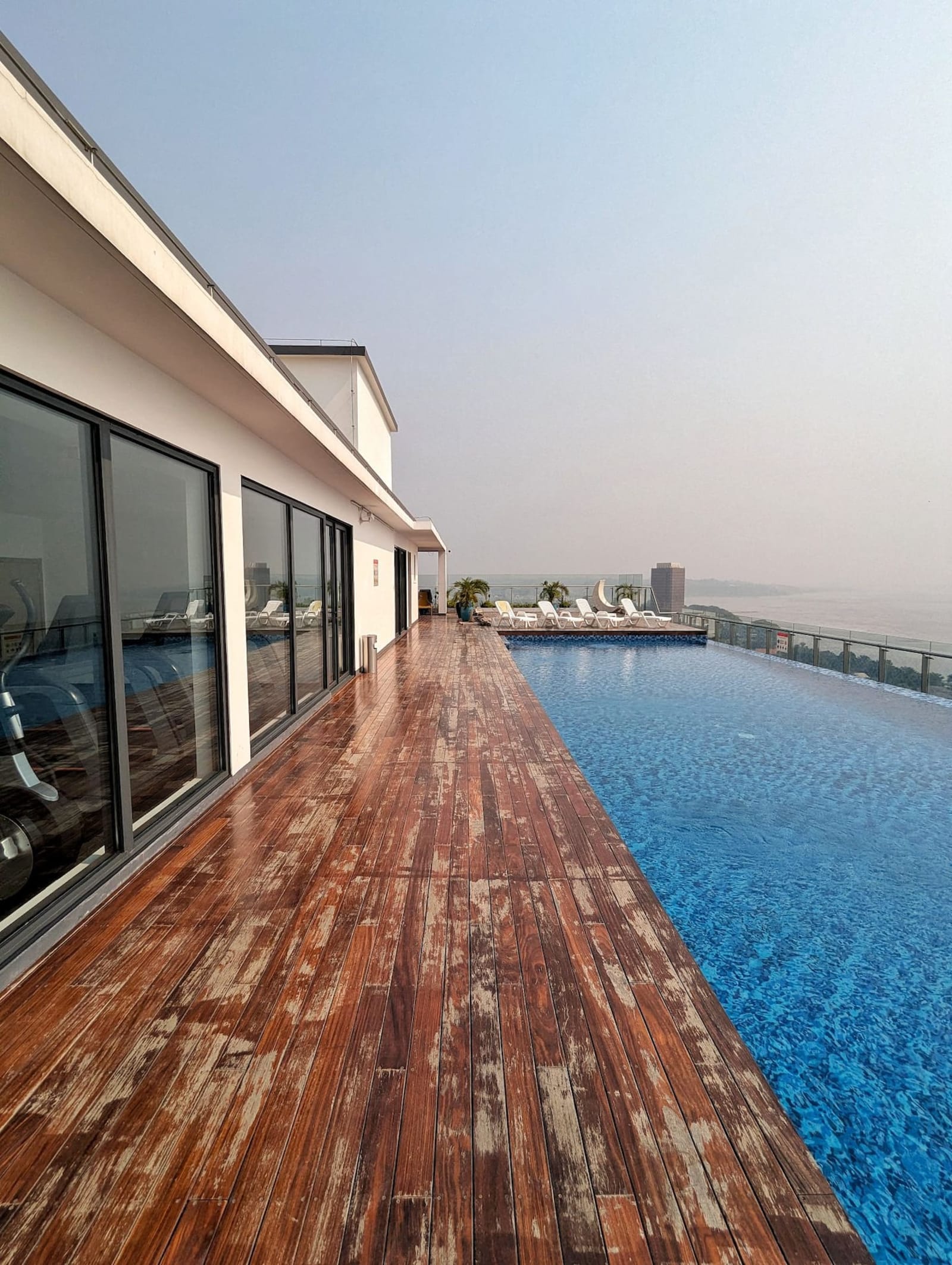 Gombe — appartement une chambre avec vue sur le fleuve et piscine — photo 41