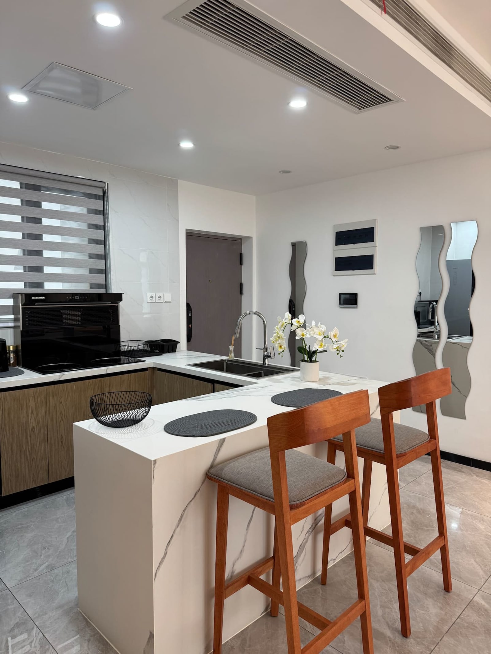 Gombe — appartement 1 chambre, piscine et toit-terrasse sur le fleuve — photo 6