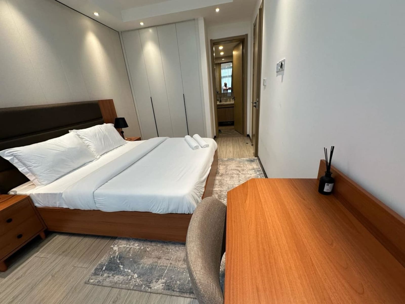 Gombe — appartement 1 chambre, piscine et toit-terrasse sur le fleuve — photo 10