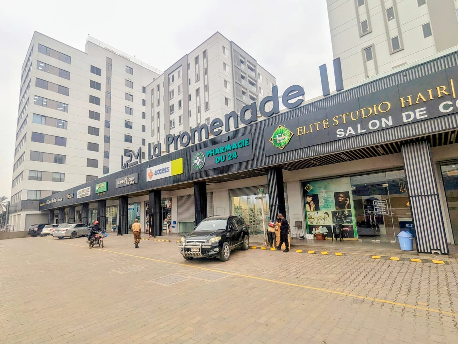 Gombe La Promenade II — une chambre, piscine et salle de sport — photo 36