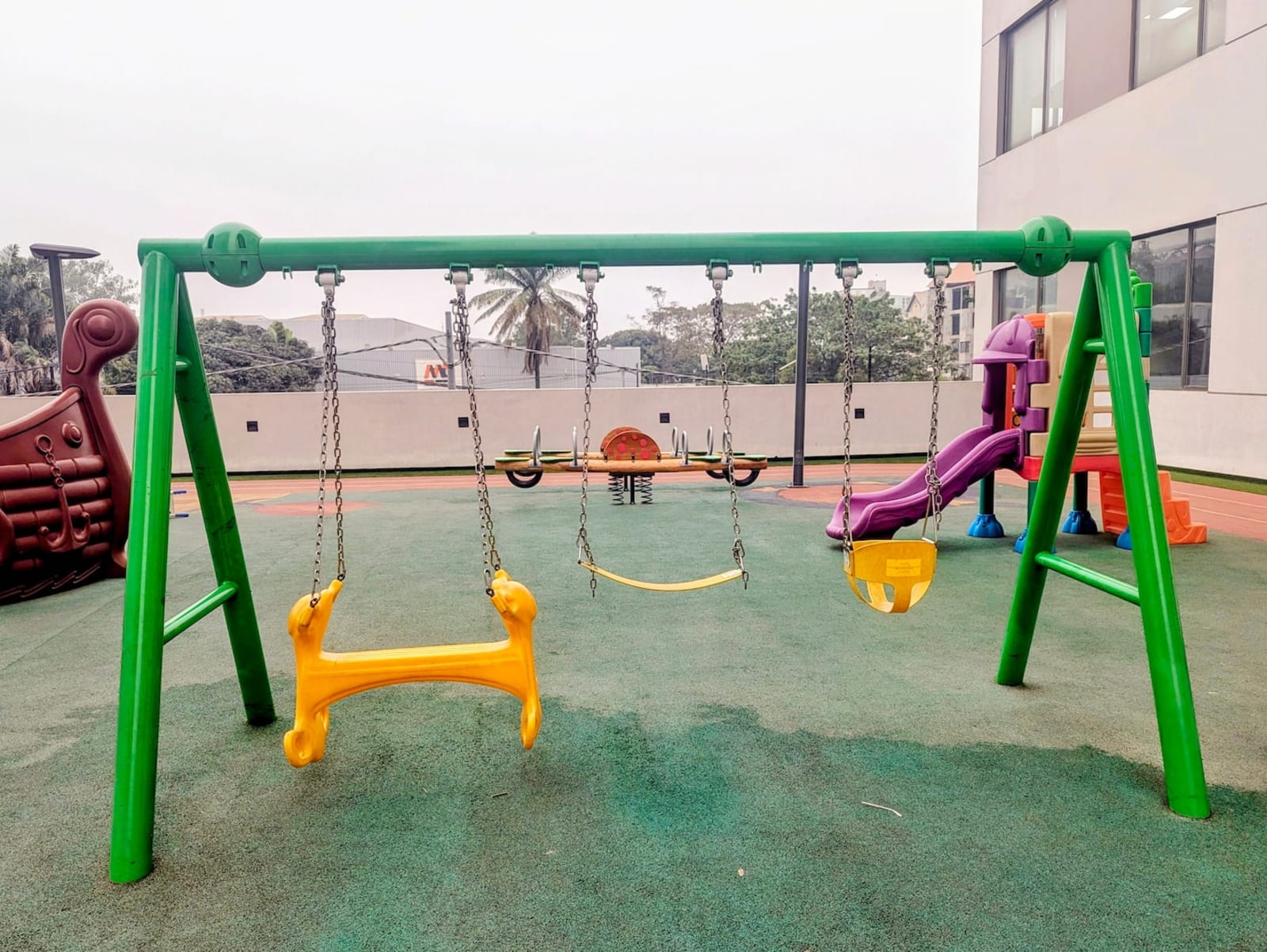 Gombe La Promenade II — une chambre, piscine et salle de sport — photo 42