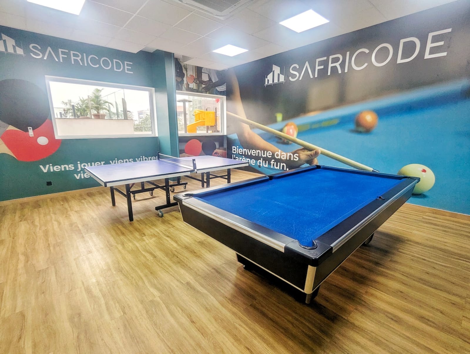 Gombe La Promenade II — une chambre, piscine et salle de sport — photo 44