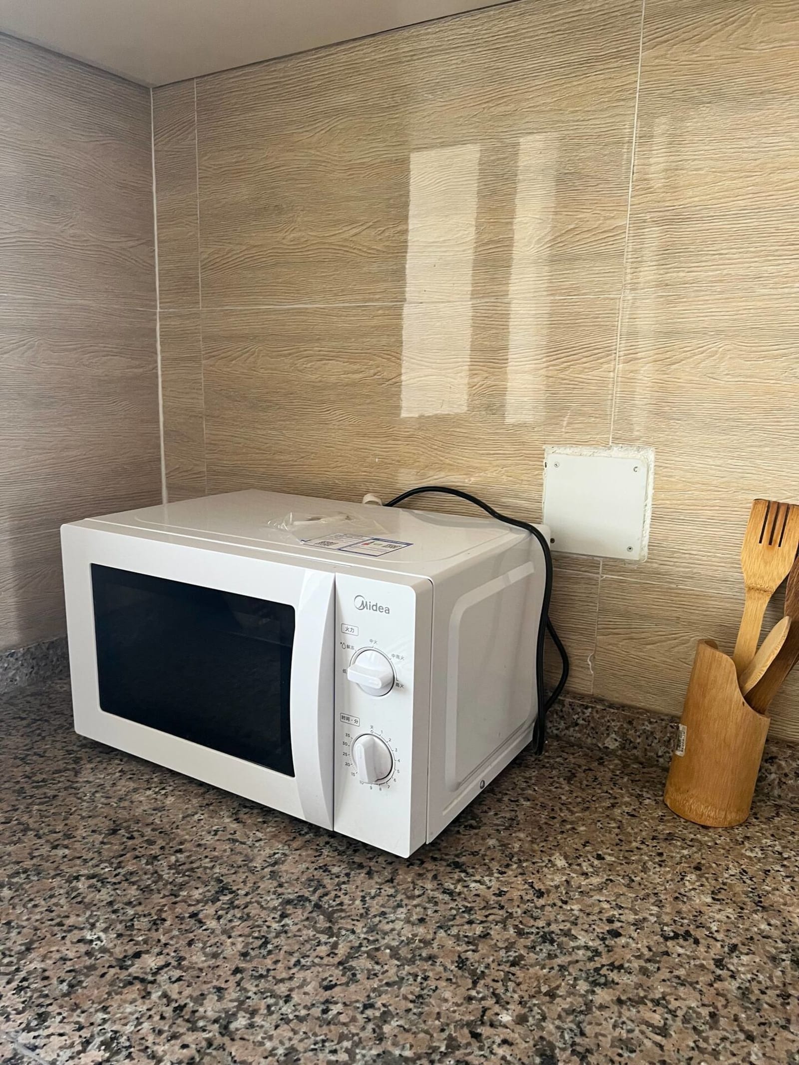 Gombe — appartement deux chambres, quartier sécurisé et balcon privé — photo 8