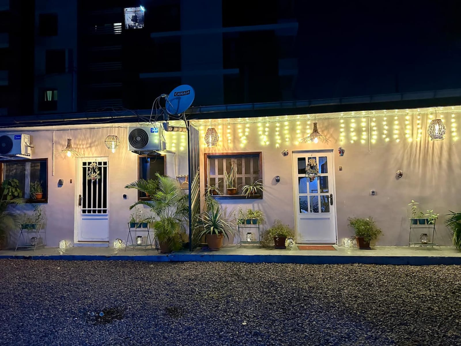 Gombe Golf — appartement une chambre avec bureau et parking sécurisé — photo 29