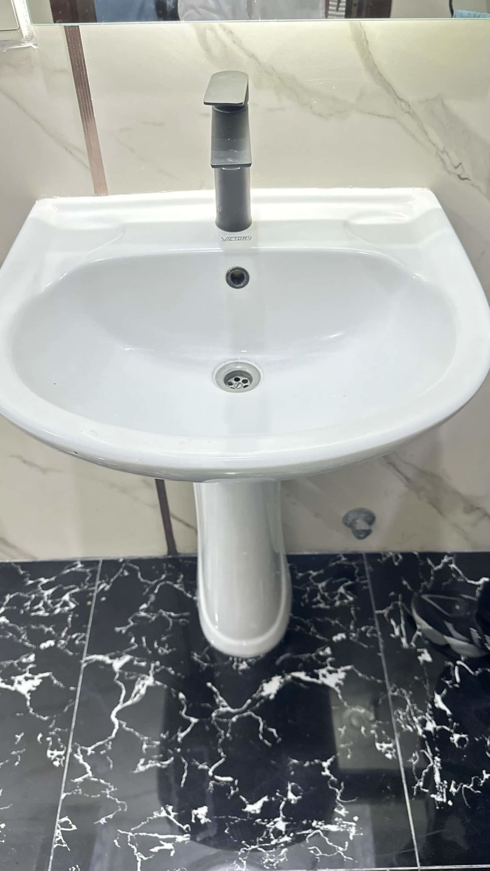 Gombe — appartement 2 chambres avec ascenseur et agent de sécurité — photo 23