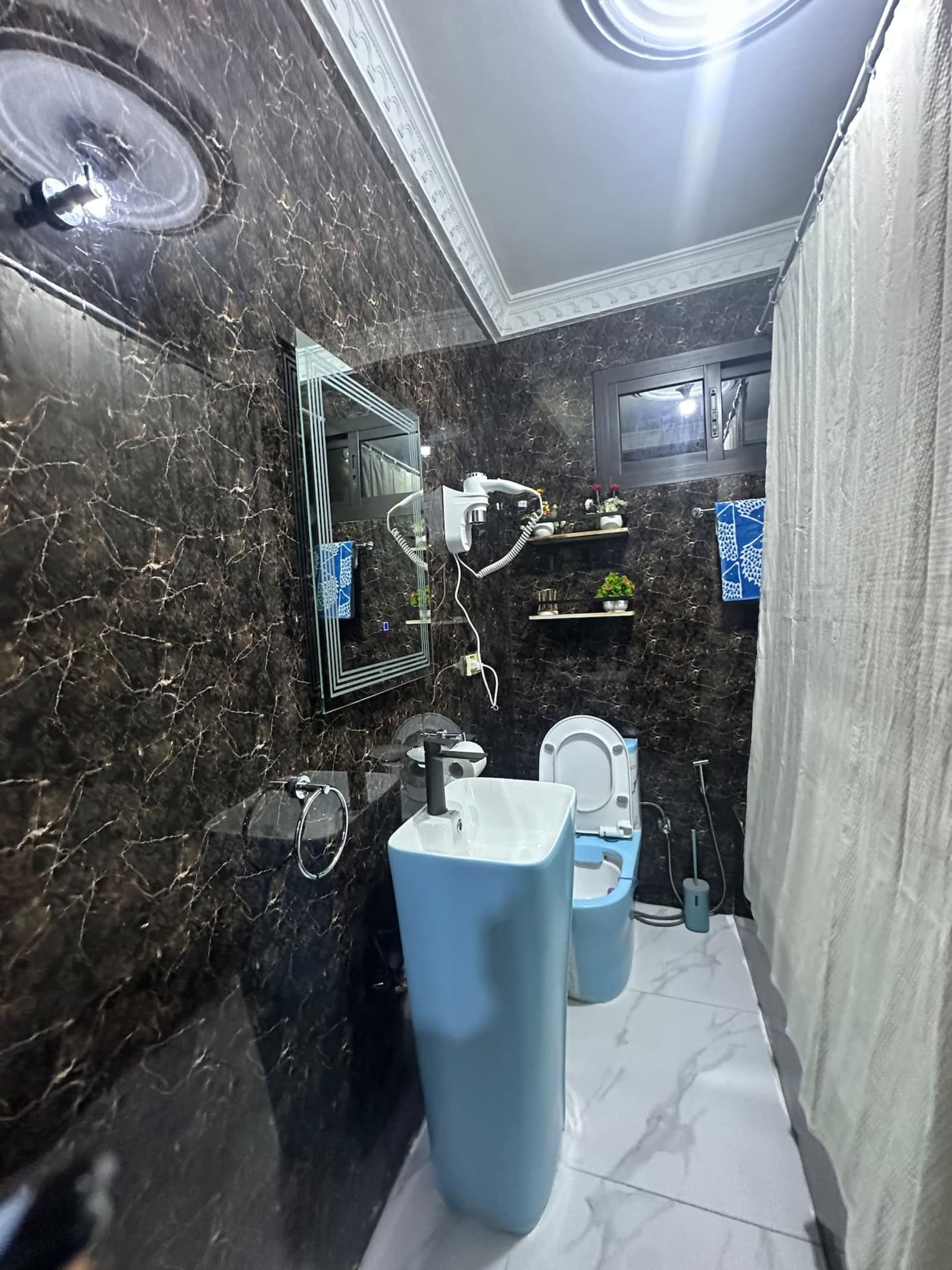 Gombe — appartement 2 chambres avec ascenseur et agent de sécurité — photo 29