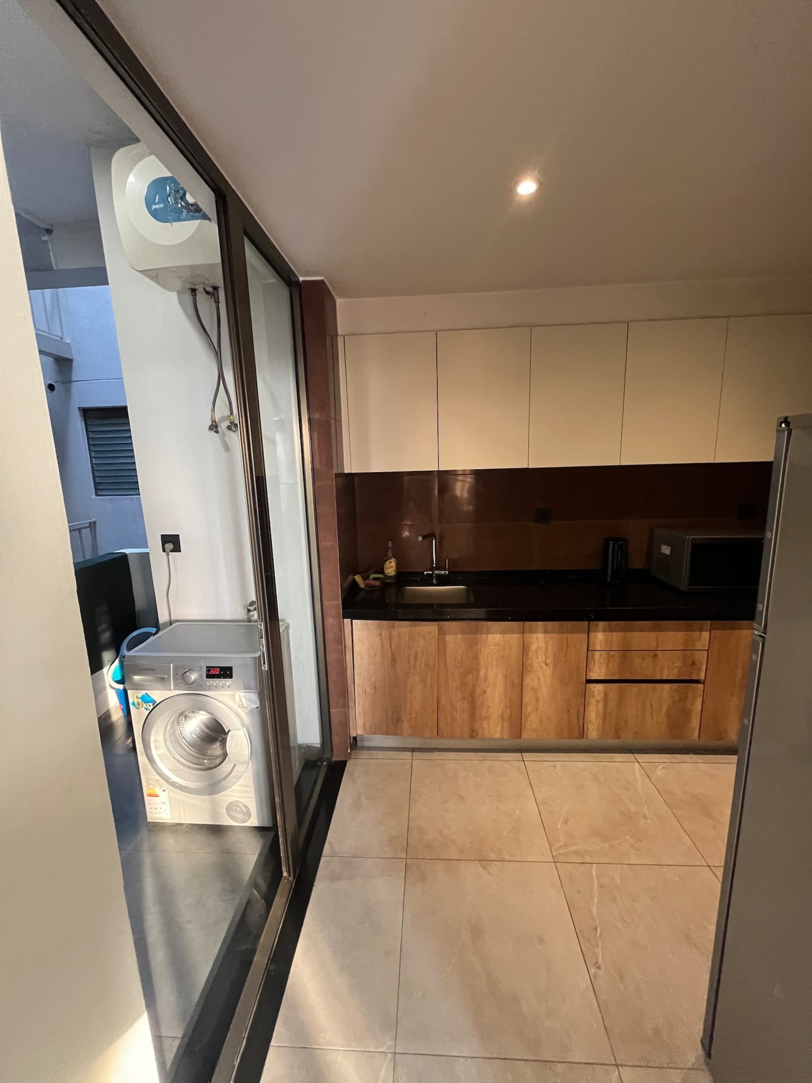 Gombe — appartement trois suites avec piscine et salle de sport — photo 10