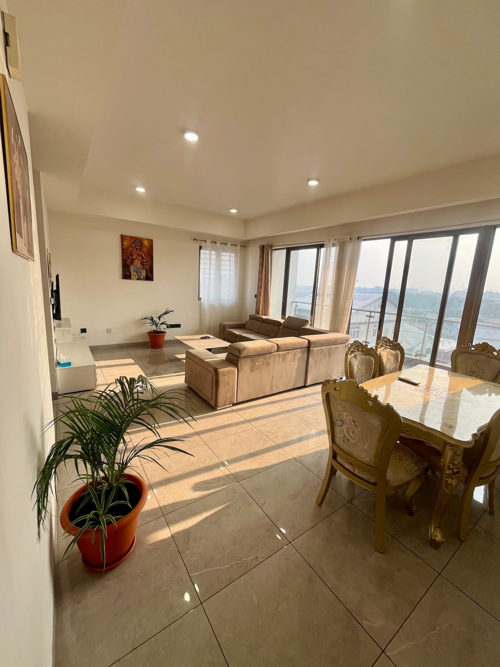 Gombe — appartement trois suites avec piscine et salle de sport — photo 13