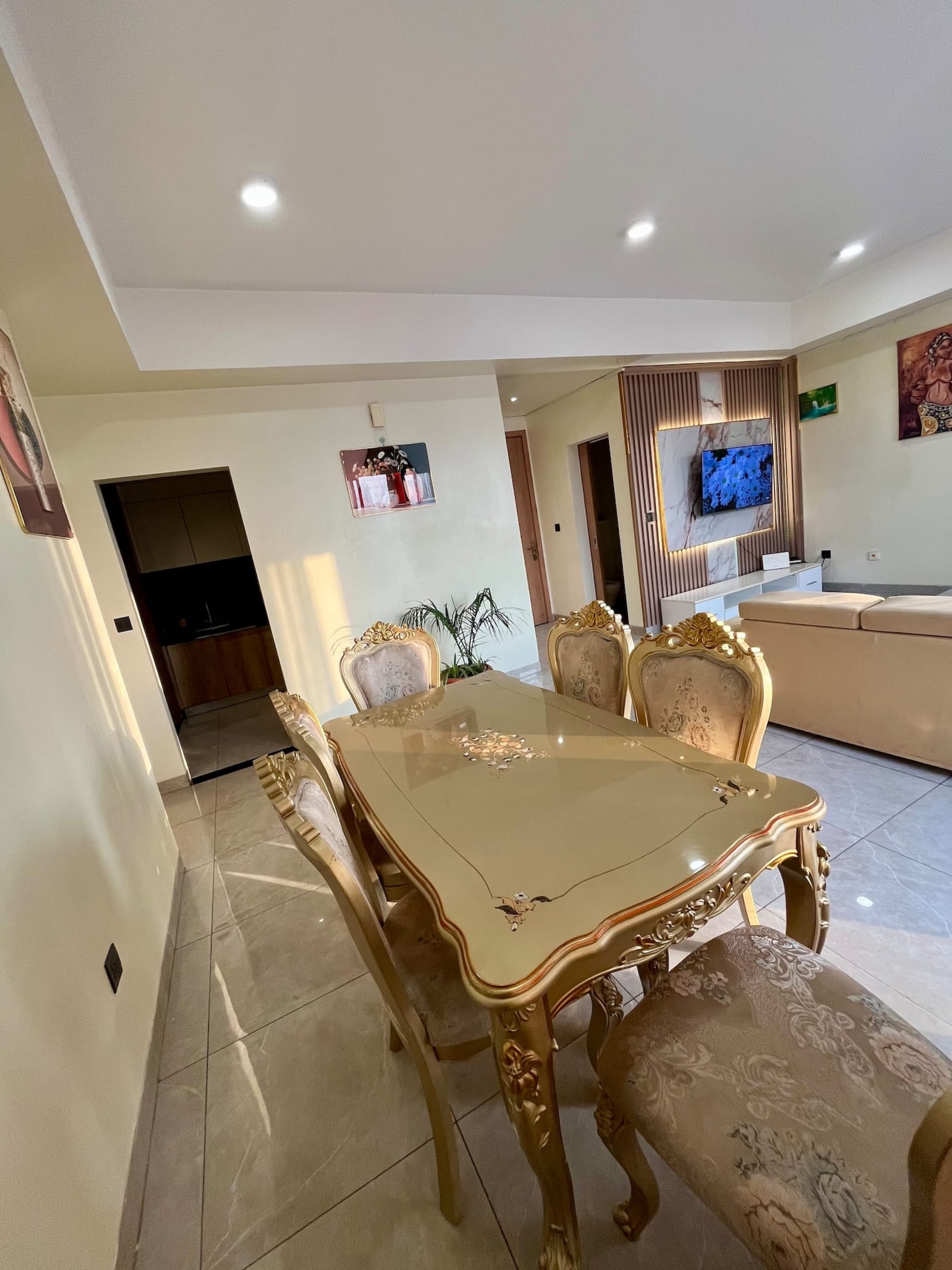 Gombe — appartement trois suites avec piscine et salle de sport — photo 14