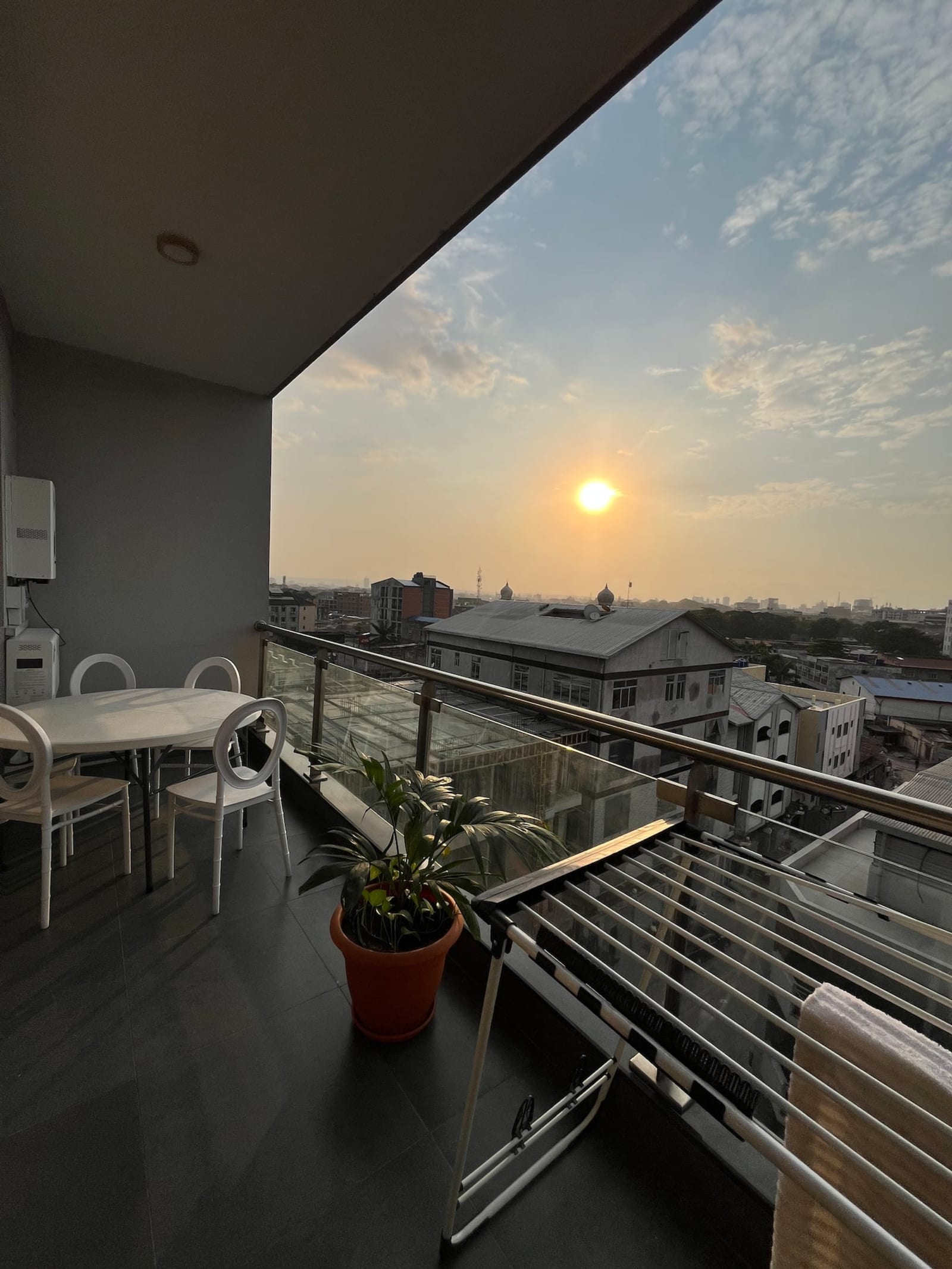 Gombe — appartement trois suites avec piscine et salle de sport — photo 32