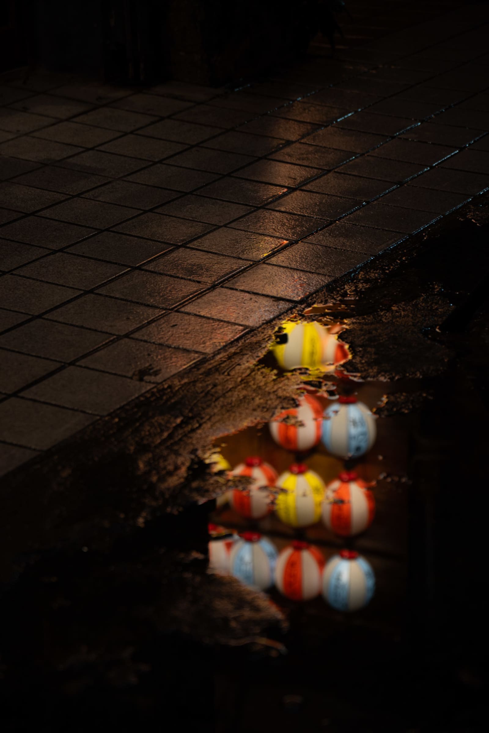 Neon hours