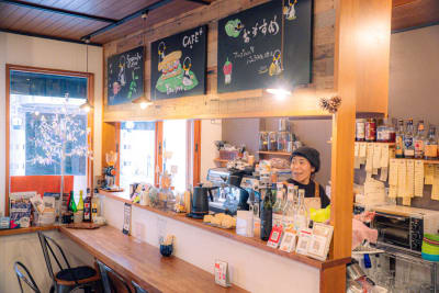 カフェ+