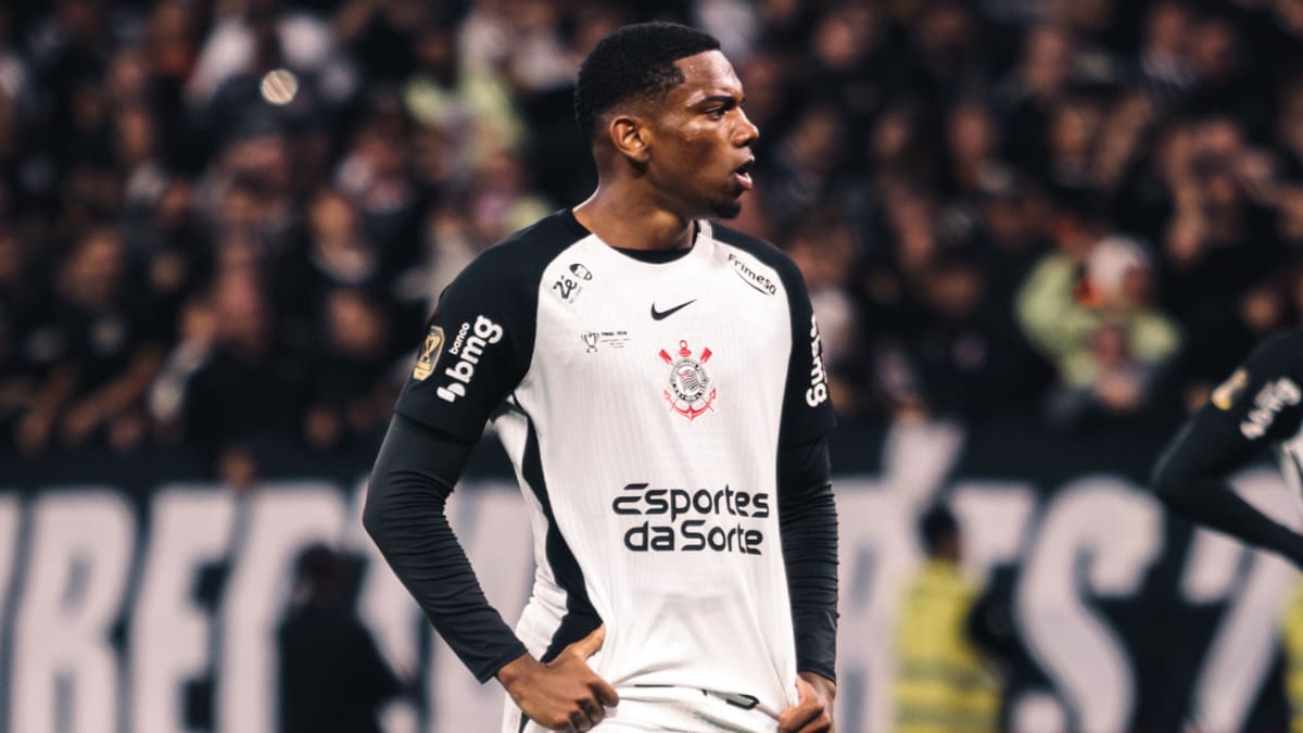 Nottingham Forest aceita permanência de André no Corinthians até dezembro | Rádio Coringão