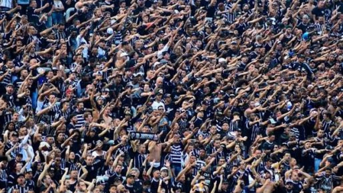Gaviões alertam contra racismo e discriminação na Argentina