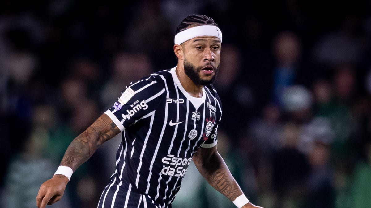 Corinthians garante Memphis no jogo da volta