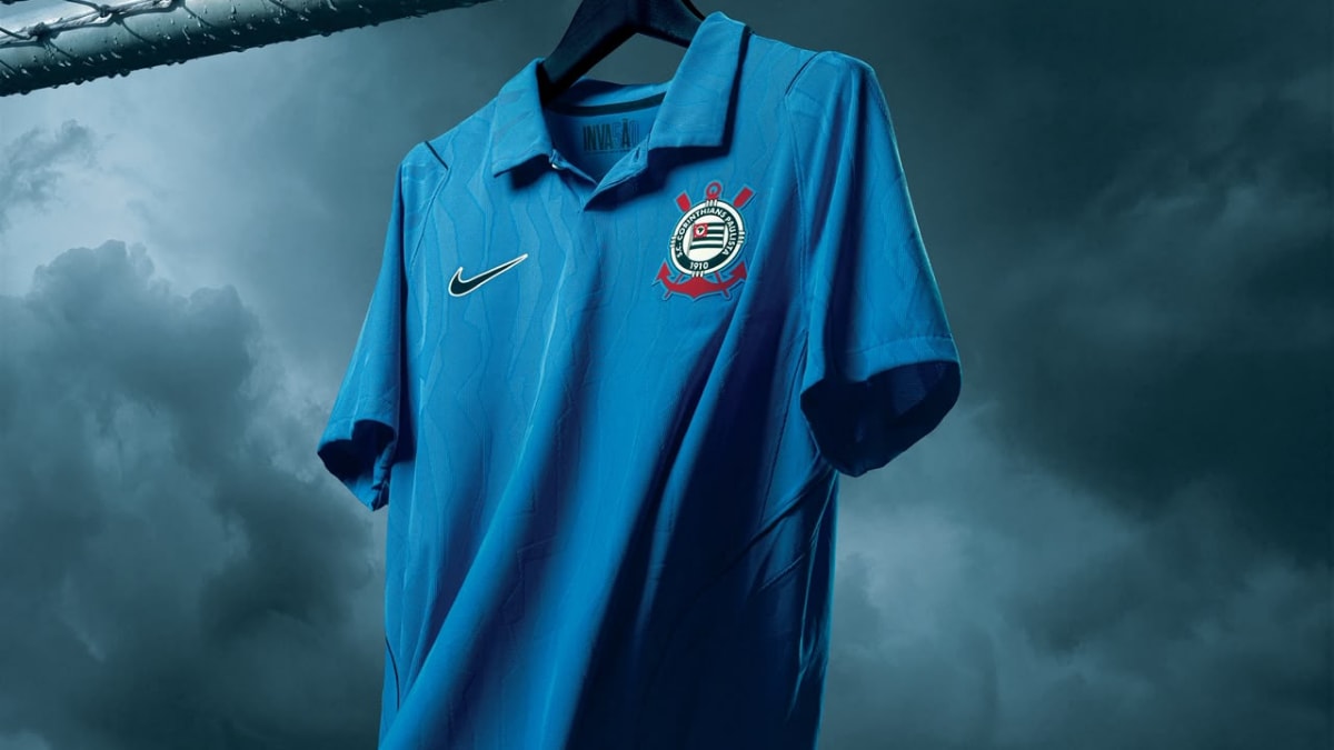 Corinthians lança novo 3º uniforme