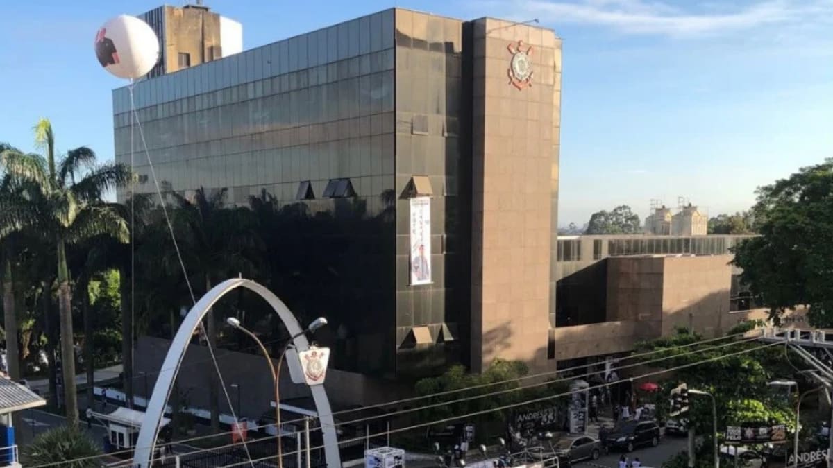MP dá 72 horas para Corinthians explicar diferença de R$ 44,9 milhões em multa da Arena