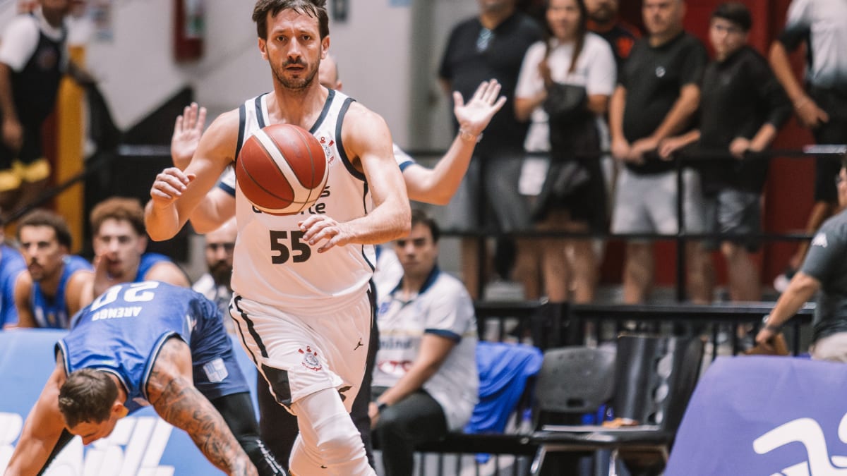Corinthians perde na estreia da Liga Sulamericana