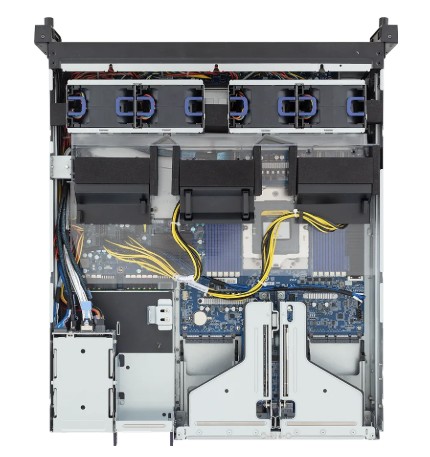 Gigabyte E263-Z34 Edge Server - AMD EPYC™ 9005/9004 - 2U UP 2 x PCIe Gen5 GPUs Titanium - 4