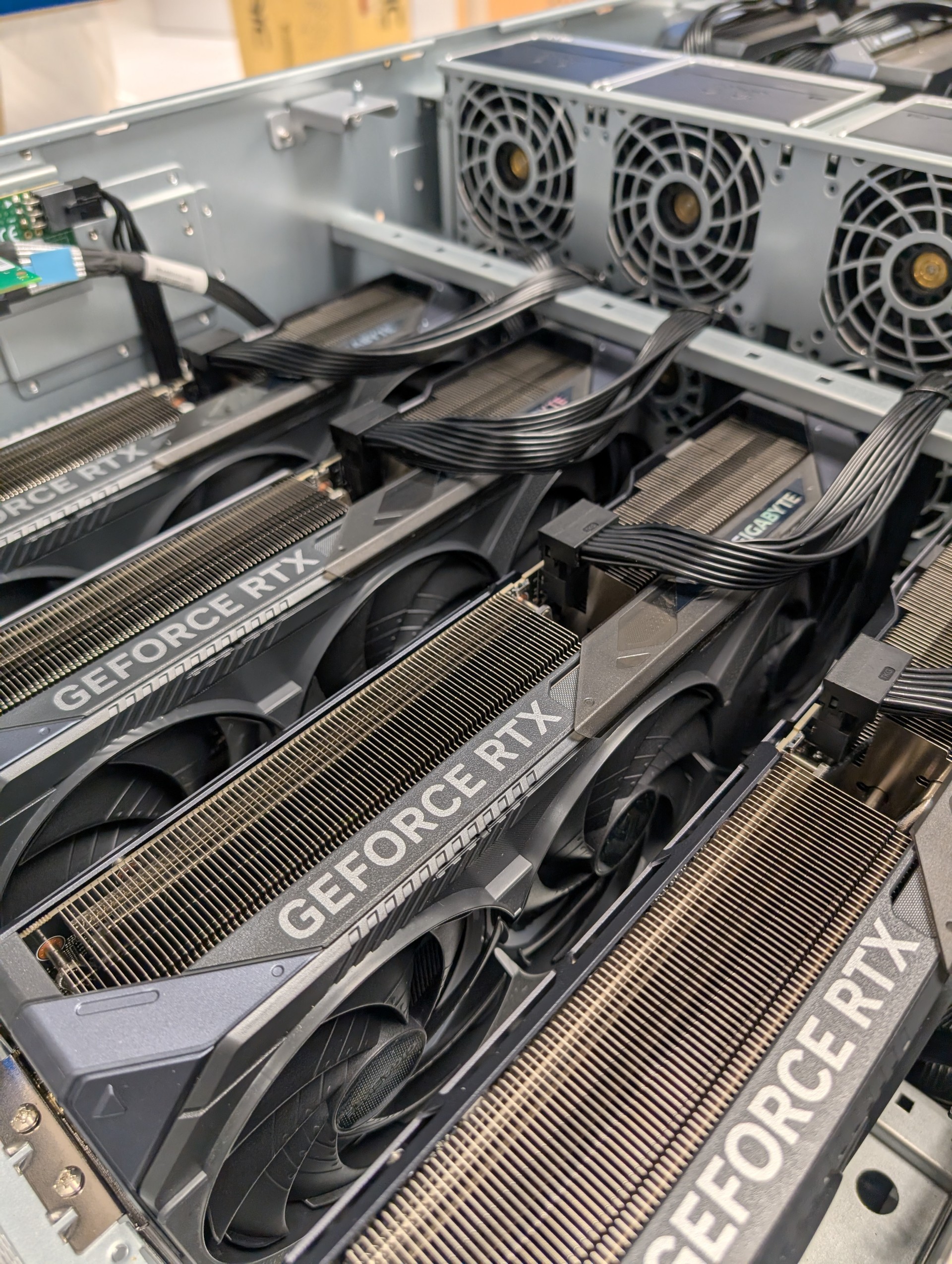 RTXBOX 8-GPU  AI/ML Rackmount Workstation - 2