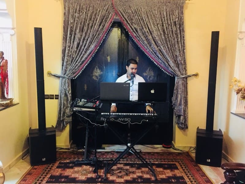 DJ Karim photo 2