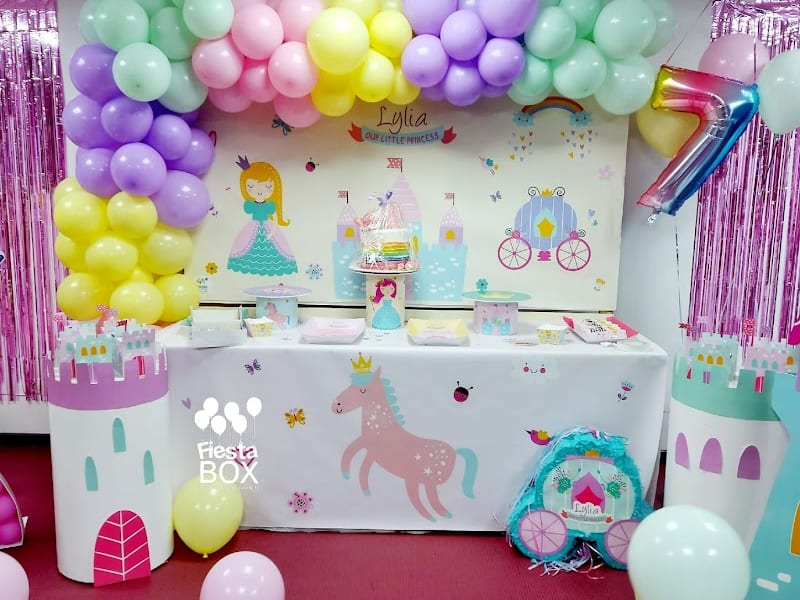 Fiesta Box photo 2