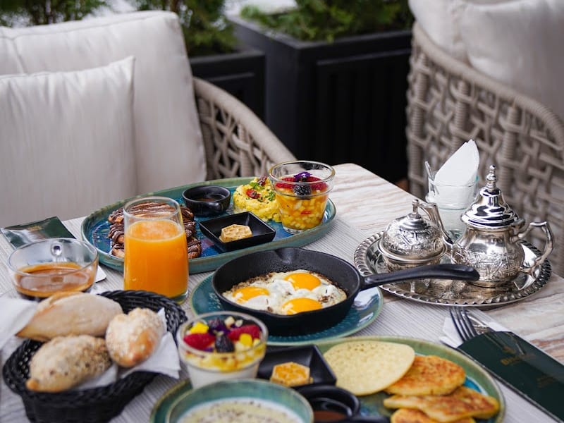 Biscotte Marrakech : Restaurant - Brunch - Beldi food - Petit-déjeuner - Pâtisserie - Boulangerie - Trompe l’œil photo 3