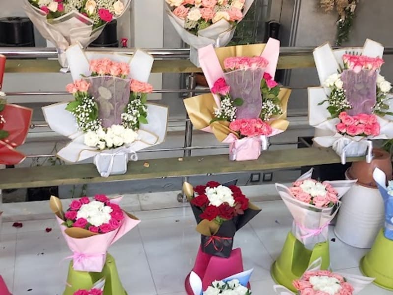 Fleuriste LayaTanger بيع الورد الطبيعي photo 2