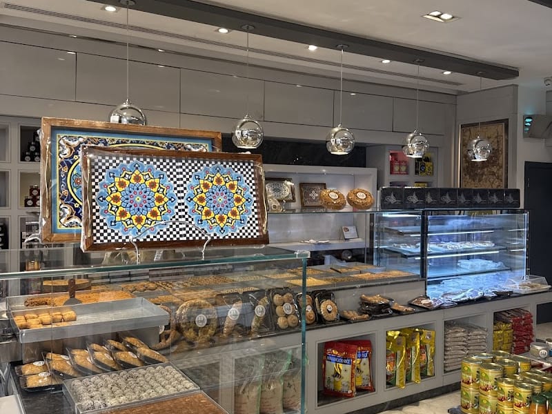 AL RABAT Sweets And Bakery (Duba Branch) مخبز و حلویات الرباط /دبي photo 5
