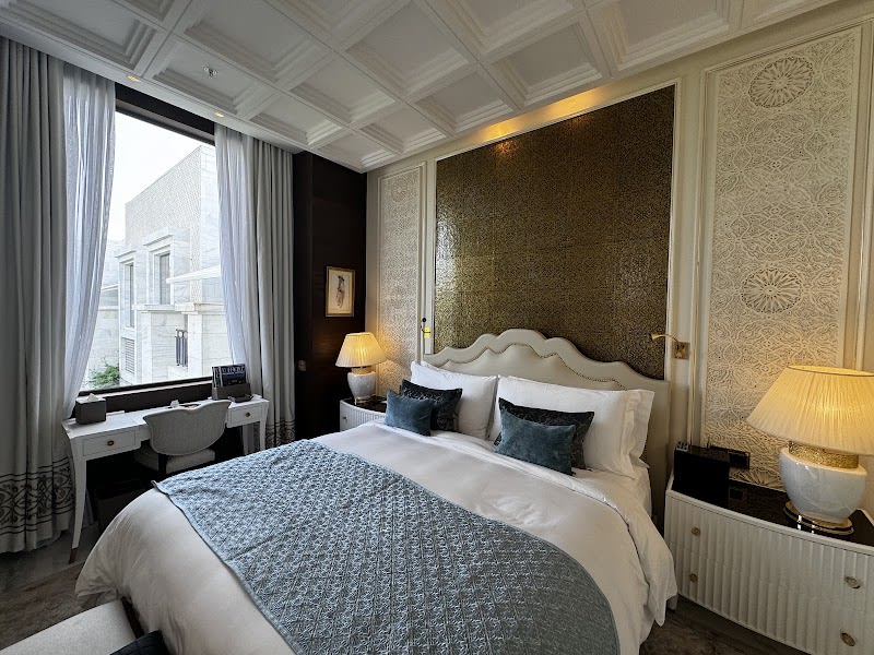 Ritz-Carlton photo 2